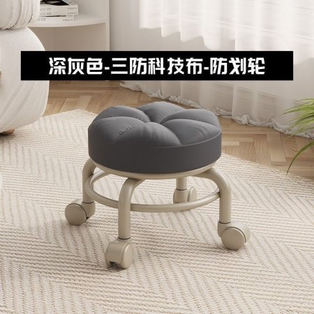 Маленький стул на колесиках для дома и детей фото