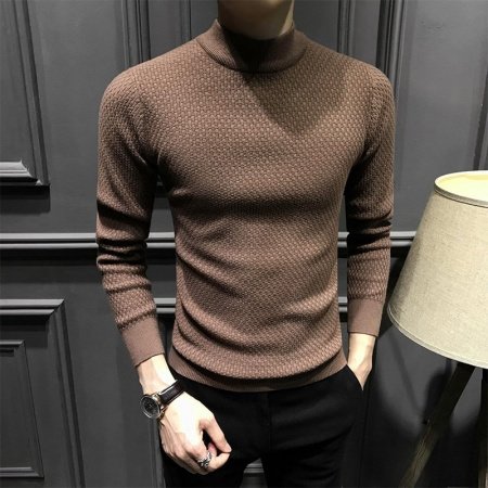 Мужской свитер с высоким воротником изображение