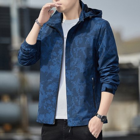 Мужская ветровка съемным капюшоном изображение