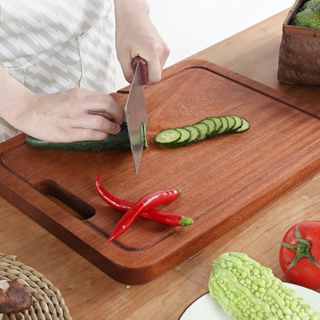 Деревянная разделочная доска фото