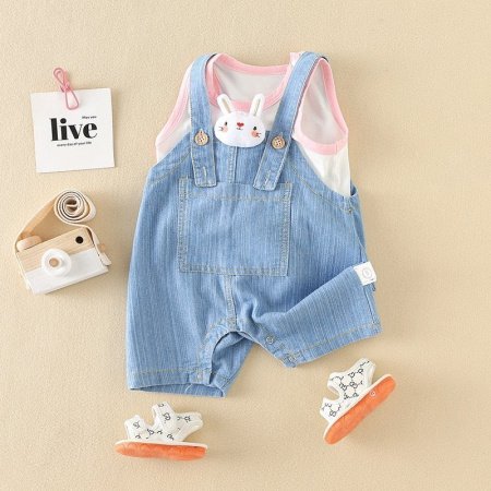 Летний комбинезон для младенцев фотография