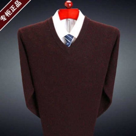 Мужской свитер из чистой шерсти фото