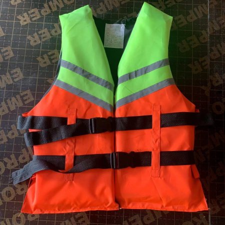 Детский спасательный жилет с увеличенной плавучестью фото