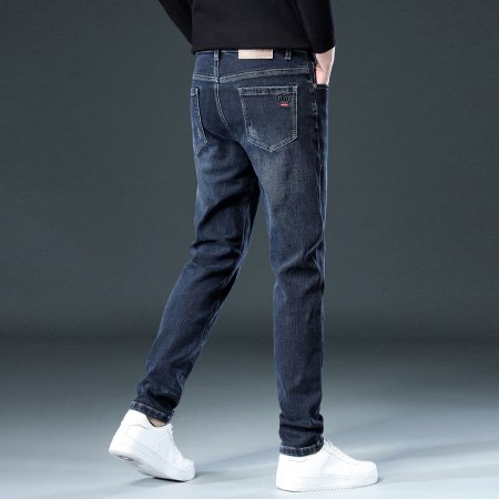 Мужские джинсы в стиле новинка весна-осень фото