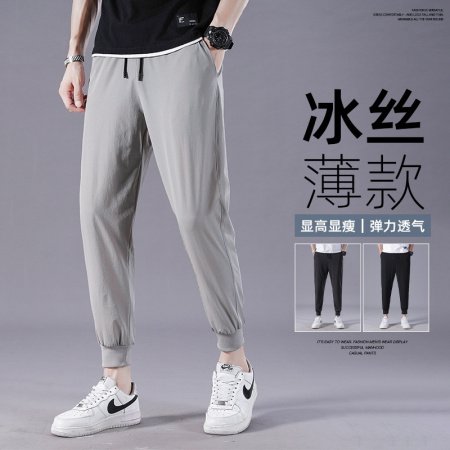 Мужские летние брюки из легкого льняного материала фотография