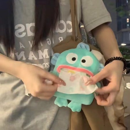 Мягкая игрушка-держатель для бумажных салфеток с рисунком рыбки фотография