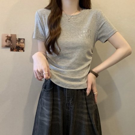 Футболка с коротким рукавом 2024 лето женская фото