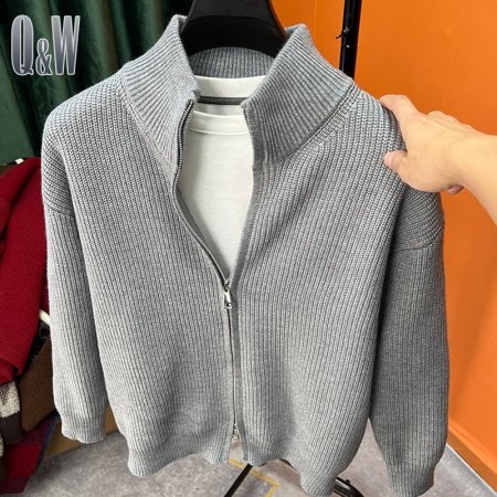 Мужская зимняя вязаная куртка с молнией фото