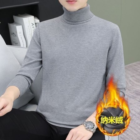 Мужской свитер с высоким воротником и утеплением изображение