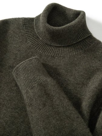 Мужской свитер из кашемира с высоким воротником фото