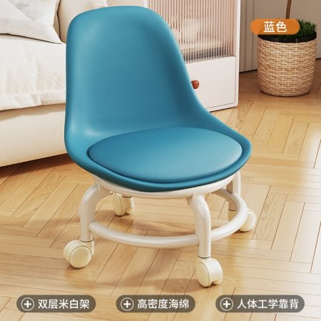 Детский стул с колесиками и подставкой для ног фото