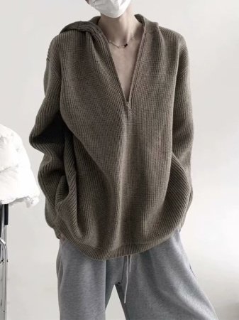 Мужская вязаная толстовка с капюшоном oversize фотография