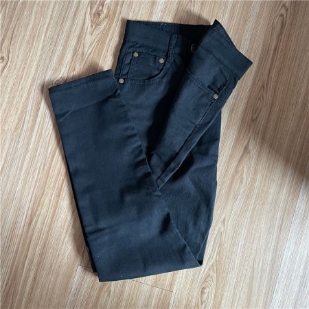 Мужские джинсы в стиле американской уличной моды фото