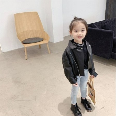 Детская куртка из кожзама в стиле байкеров изображение