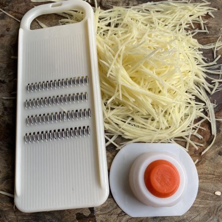 Нож для нарезки овощей фотография