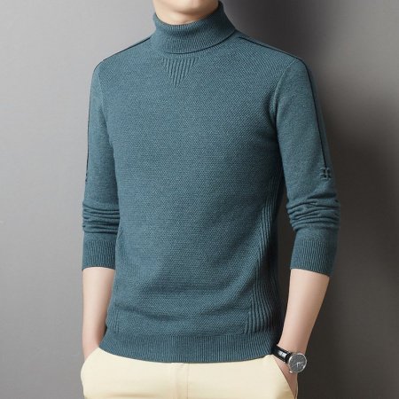 Мужской свитер с высоким качеством и утеплением фото