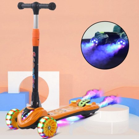 Детский трехколесный самокат фотография