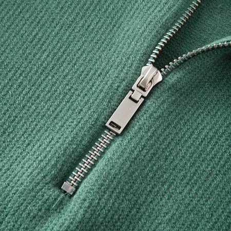 Мужской свитер с молнией и высоким воротником изображение