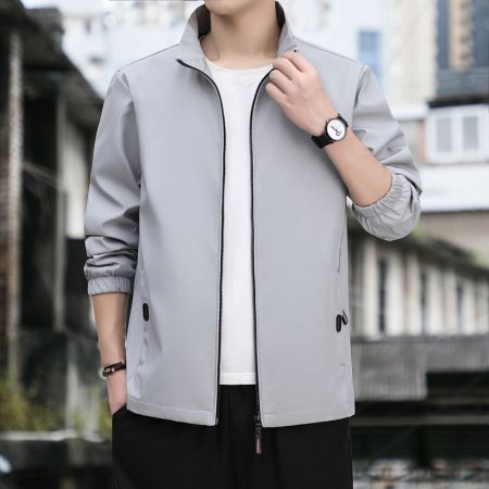 Мужская куртка с утеплением и защитой от ветра фото