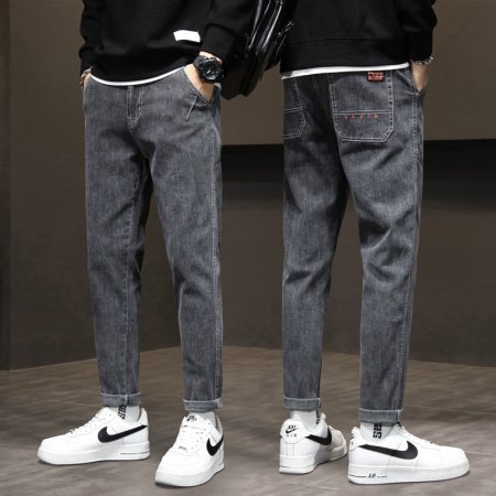 Мужские джинсы весна-лето 2024 фотография