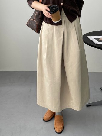 Дизайнерская юбка с уникальными складками изображение