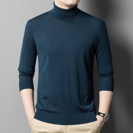 Мужской свитер из тонкой шерсти фото