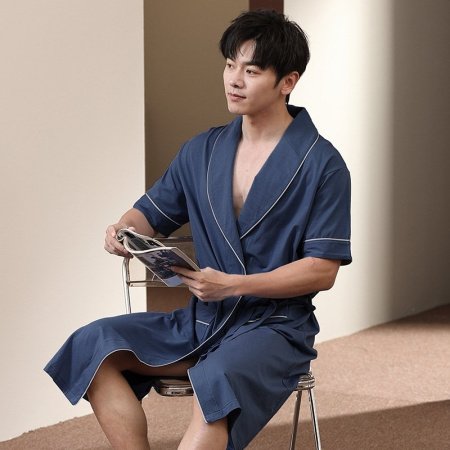 Мужской халат для сна и ванной комнаты из модального хлопка фотография