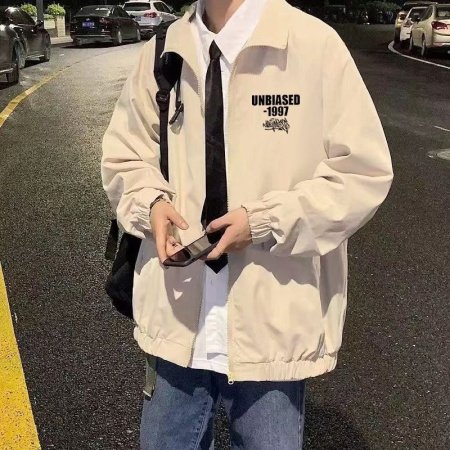 Мужская куртка ветровка в стиле хардкор фотография