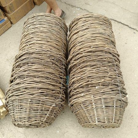 Бамбуковая корзина для хранения фото