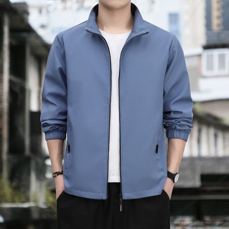 Мужская куртка с утеплением и защитой от ветра фото