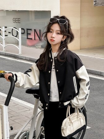 Детская куртка в стиле бейсболки фото