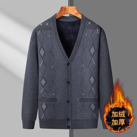 Мужской свитер с воротником V-образным фото