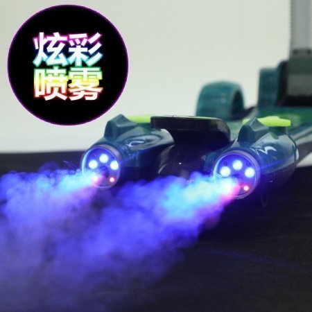 Детский трехколесный самокат фотография