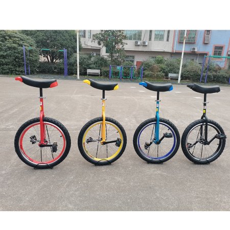 Детский велосипед одного колеса фотография