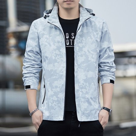 Мужская ветровка съемным капюшоном изображение