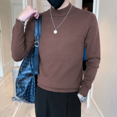 Мужской свитер с высоким воротником изображение