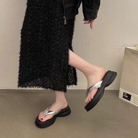 Женские летние туфли с толстой подошвой изображение