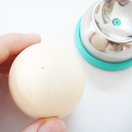 Кухонный инструмент для прокола яиц Egg puncher изображение