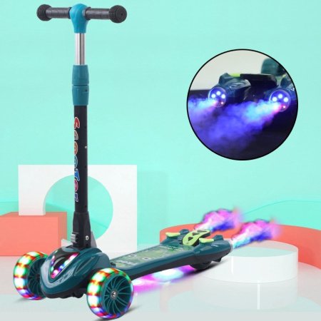 Детский трехколесный самокат фотография