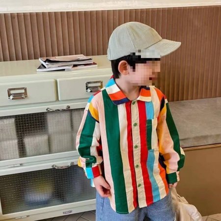 Детская хлопковая рубашка с полосками и радужными принтами фото