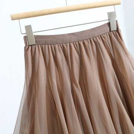 Юбка полуприлегающего силуэта с высокой талией фото