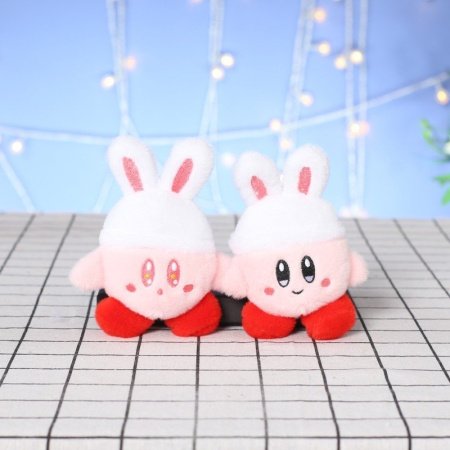 Мягкая игрушка Кирби с различными аксессуарами изображение