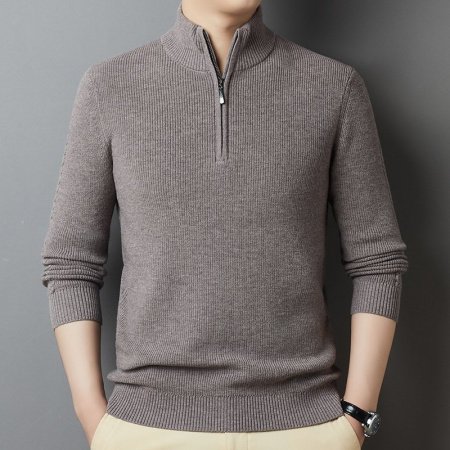 Мужской свитер из 100% шерсти фотография