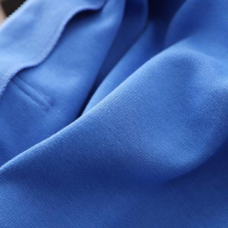 Детская куртка с капюшоном фото