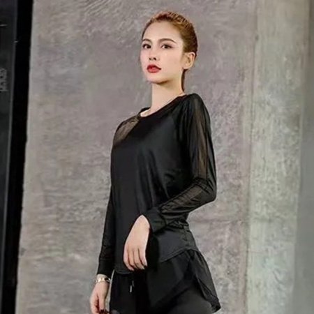 Женский костюм для йоги и фитнеса фото
