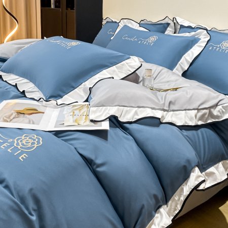 Постельное белье из чистого шелка фото