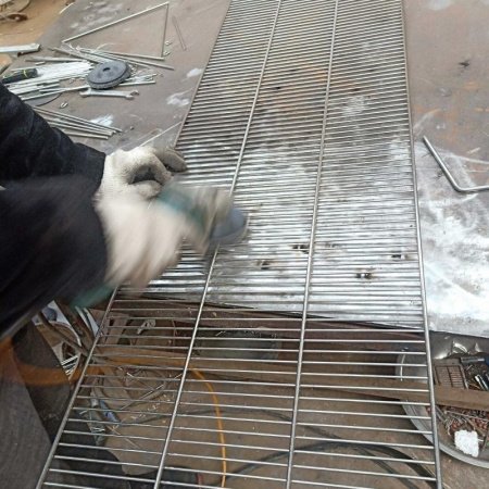 Сетка для жарки и выпечки из нержавеющей стали X6RO изображение