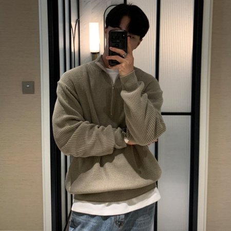 Мужская толстовка с высоким воротником и молнией фото