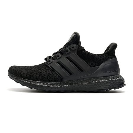 UB4.0 спортивные кроссовки фотография