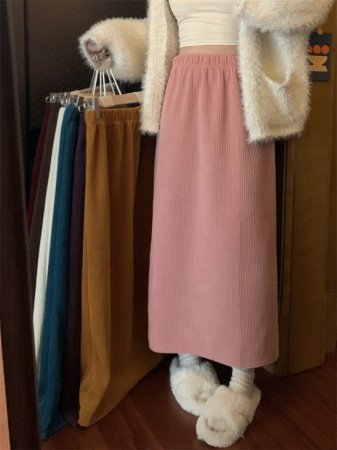 Шерстяная юбка с высокой талией и разрезом на осень-зиму фото